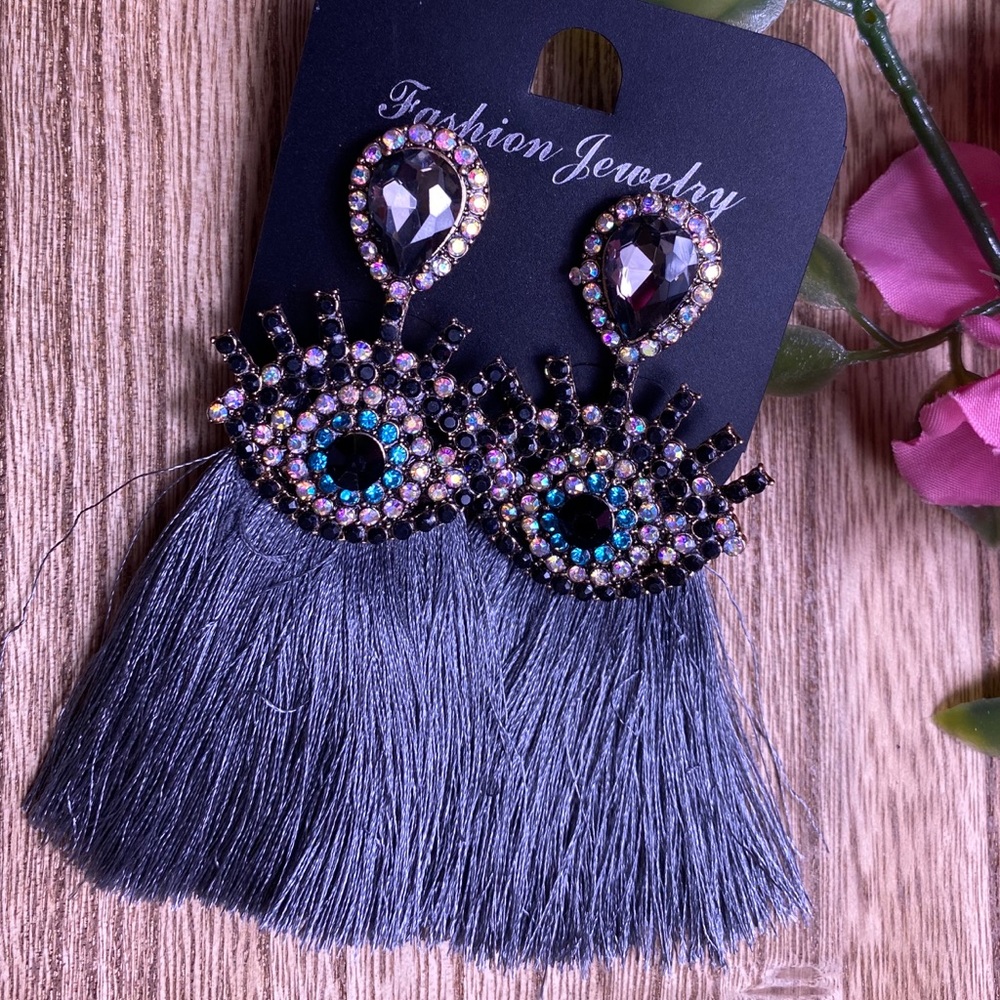 Aretes de hilo